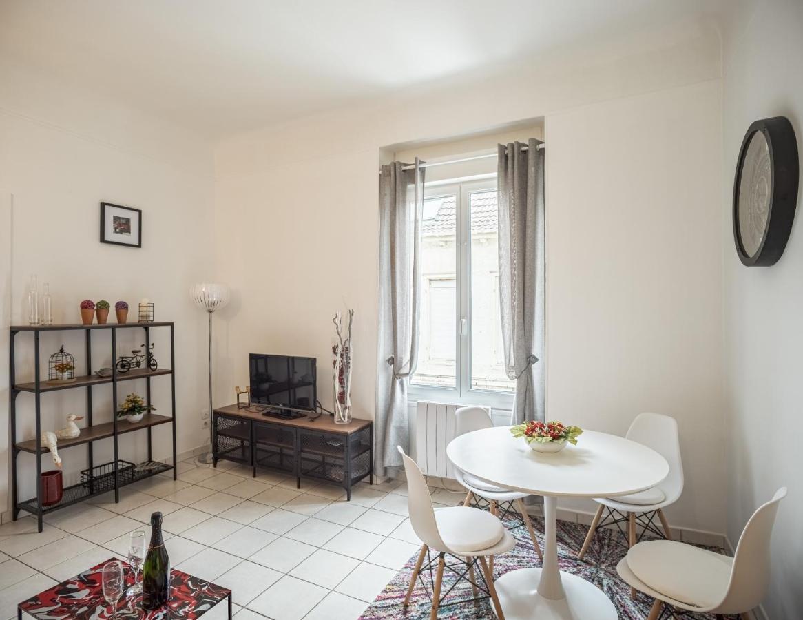 Apartamento L' Art De Vivre - 3 Min Hypercentre - 4 Personnes Troyes Exterior foto
